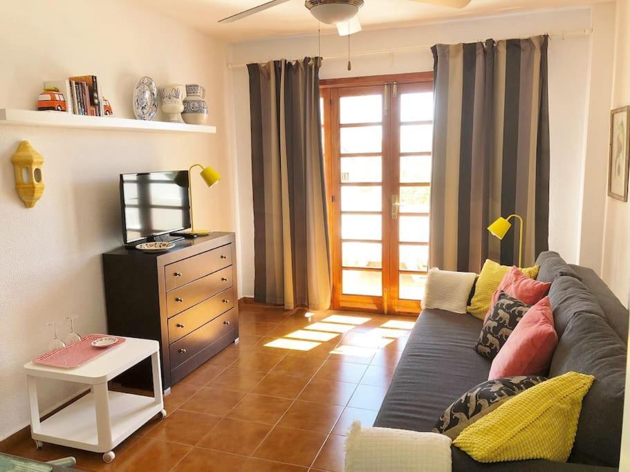 Apartamento Lucia Garden City Con Piscina Climatizada Playa Fanabe Exterior photo